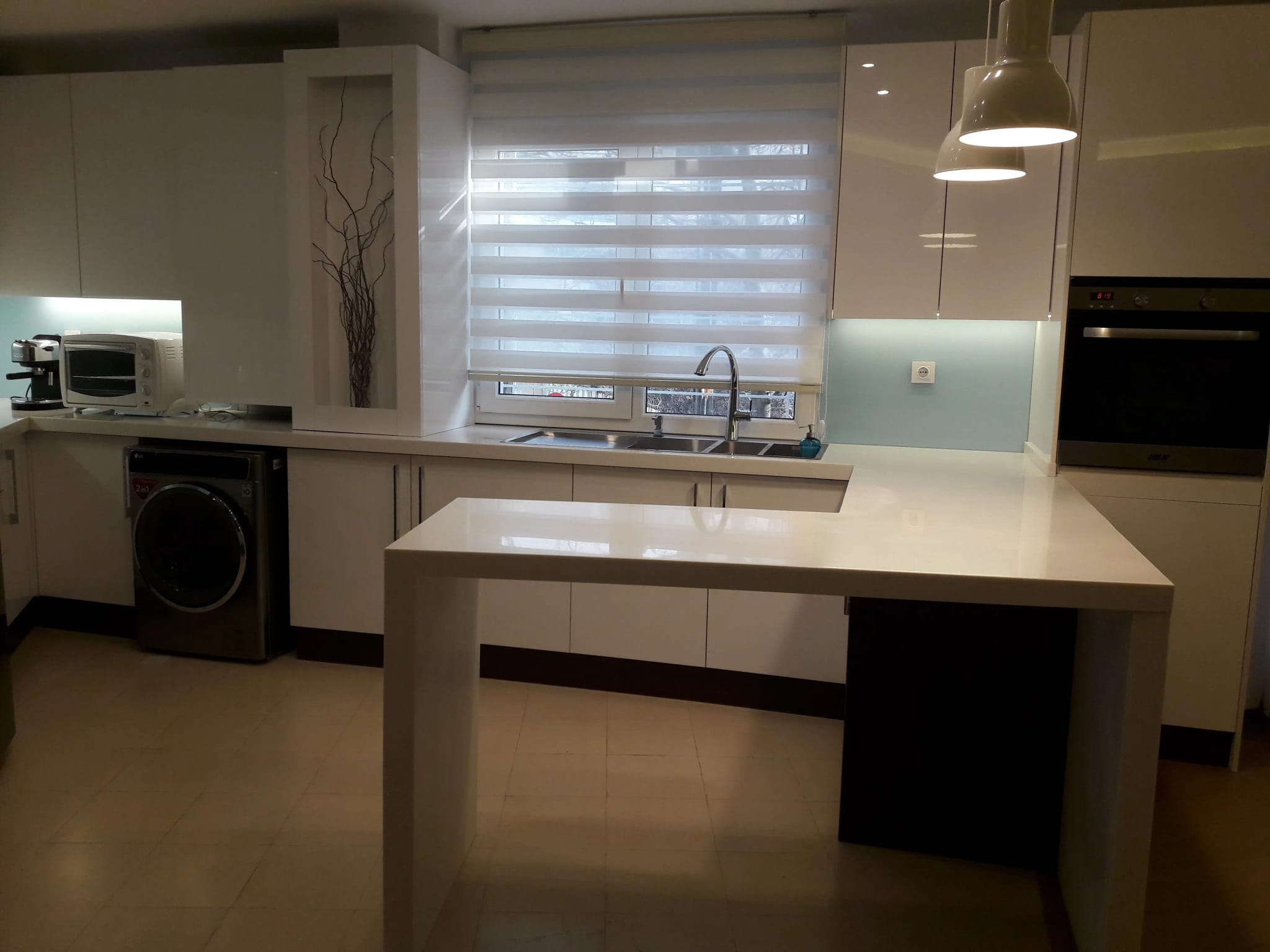 کابینت آشپزخانه با چیدمان یکپارچه - تصویر 5
